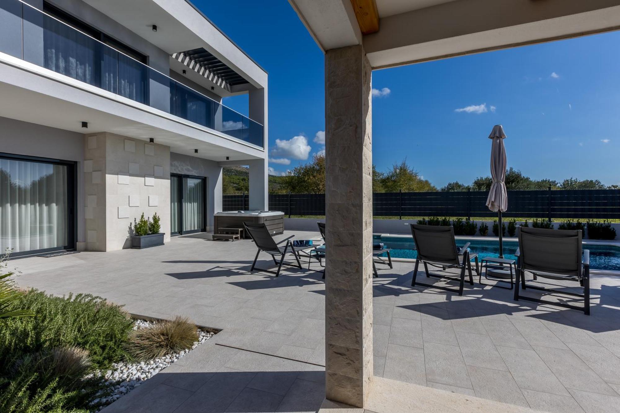 Luxury Villa Diana With Heated Pool And Jacuzzi Dograde Ngoại thất bức ảnh