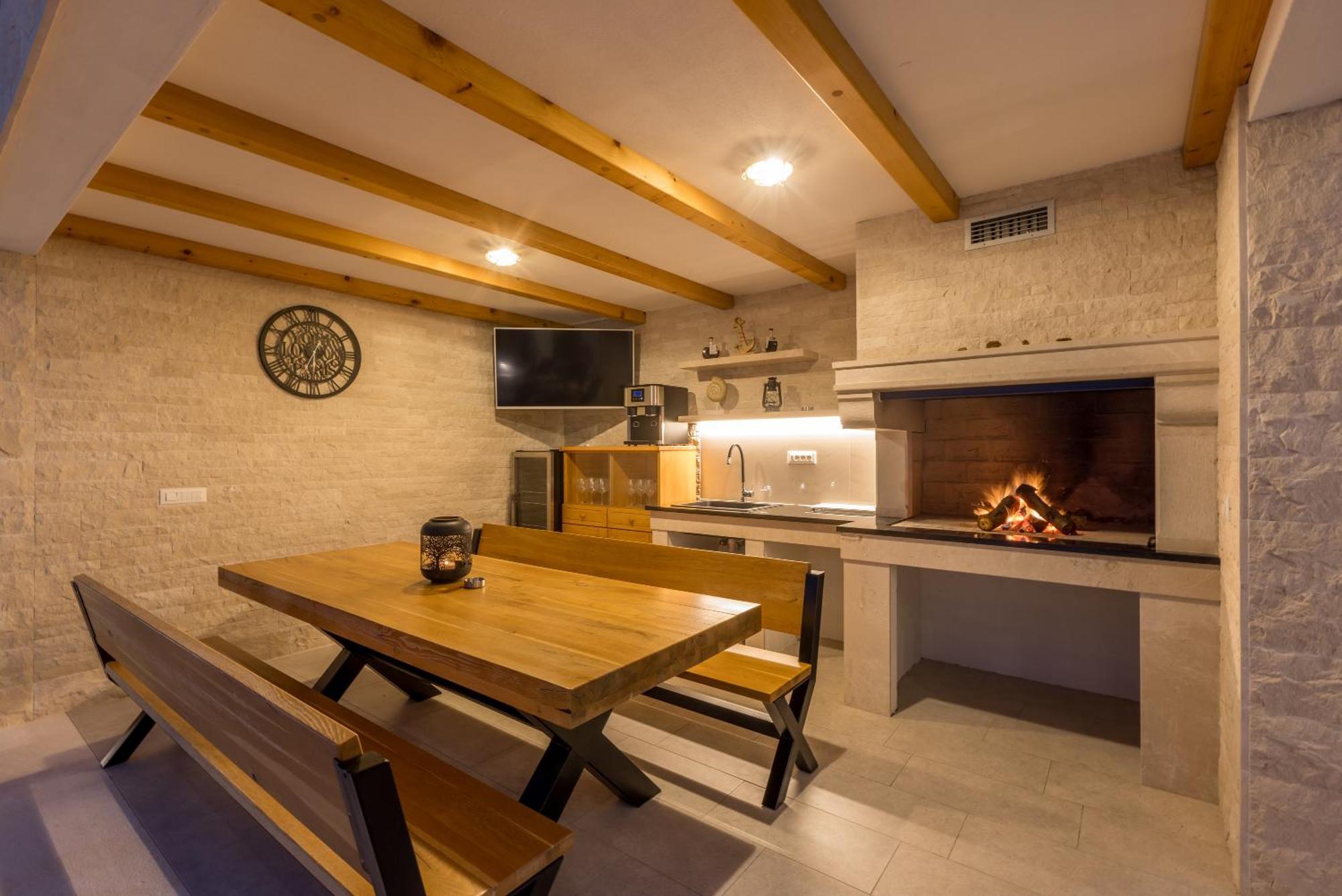 Luxury Villa Diana With Heated Pool And Jacuzzi Dograde Ngoại thất bức ảnh