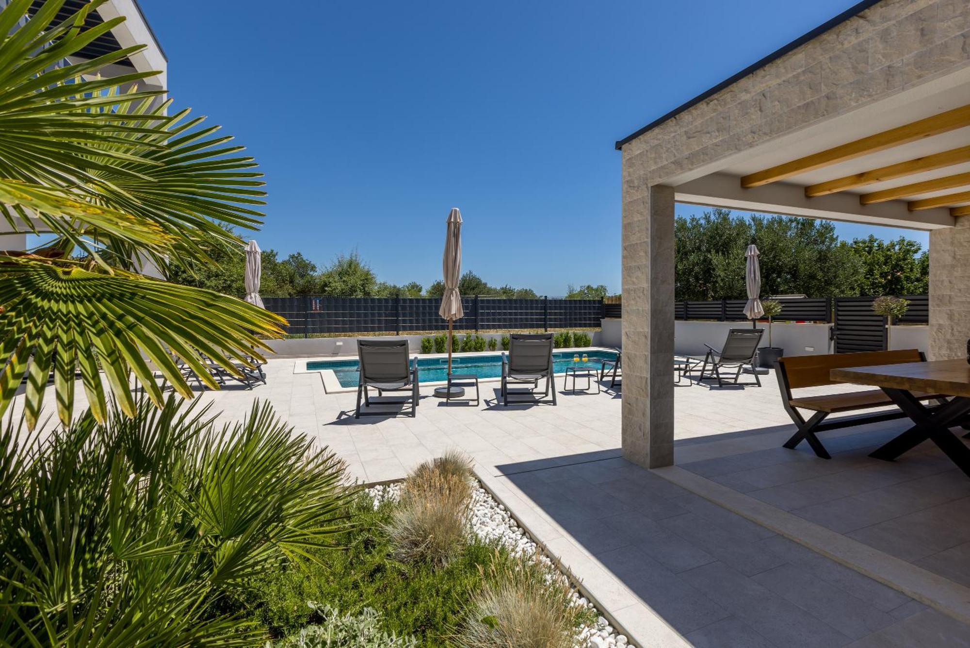 Luxury Villa Diana With Heated Pool And Jacuzzi Dograde Ngoại thất bức ảnh